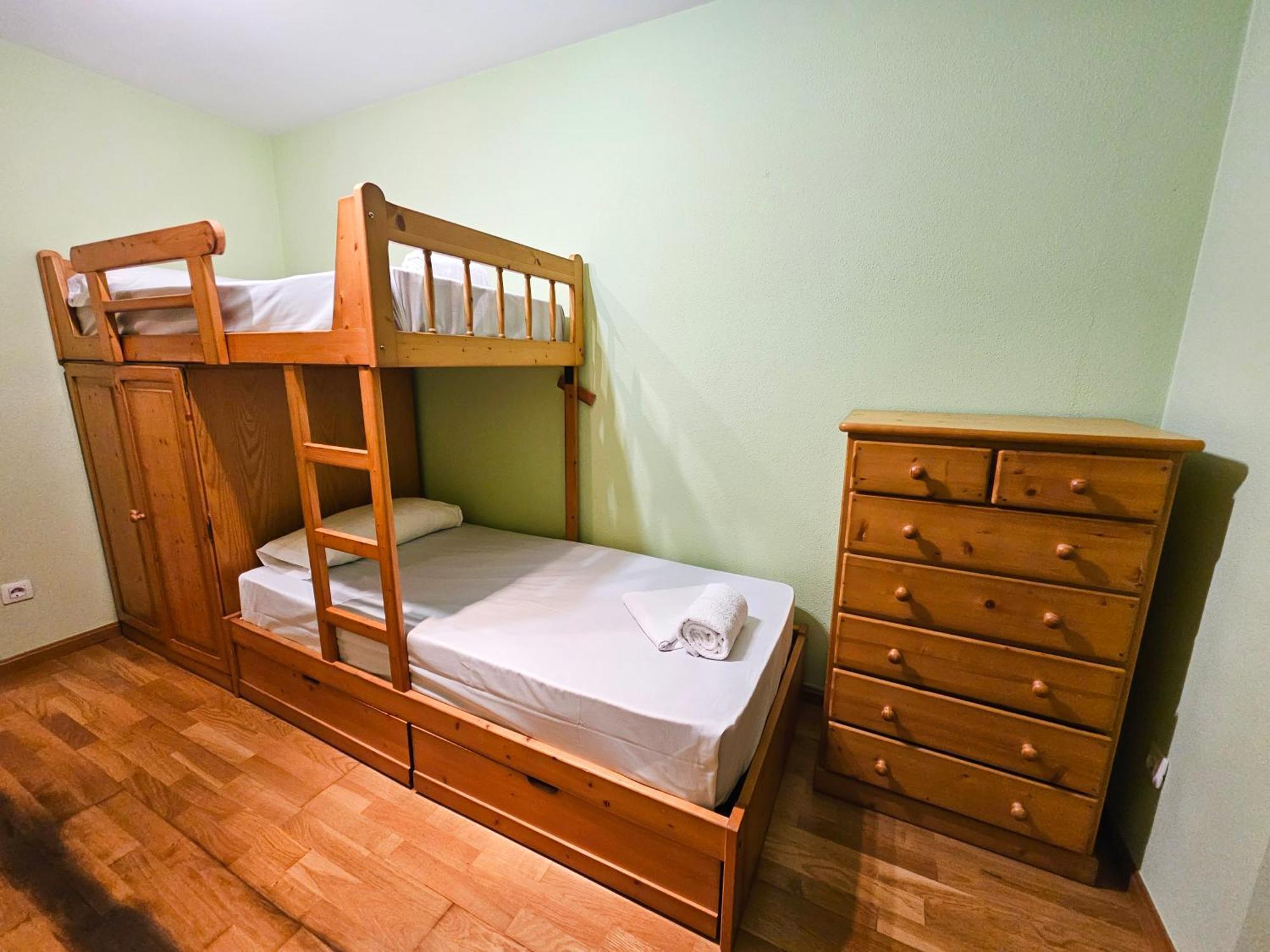 Apartamentos Jaca Ciudadela 3000 Dış mekan fotoğraf