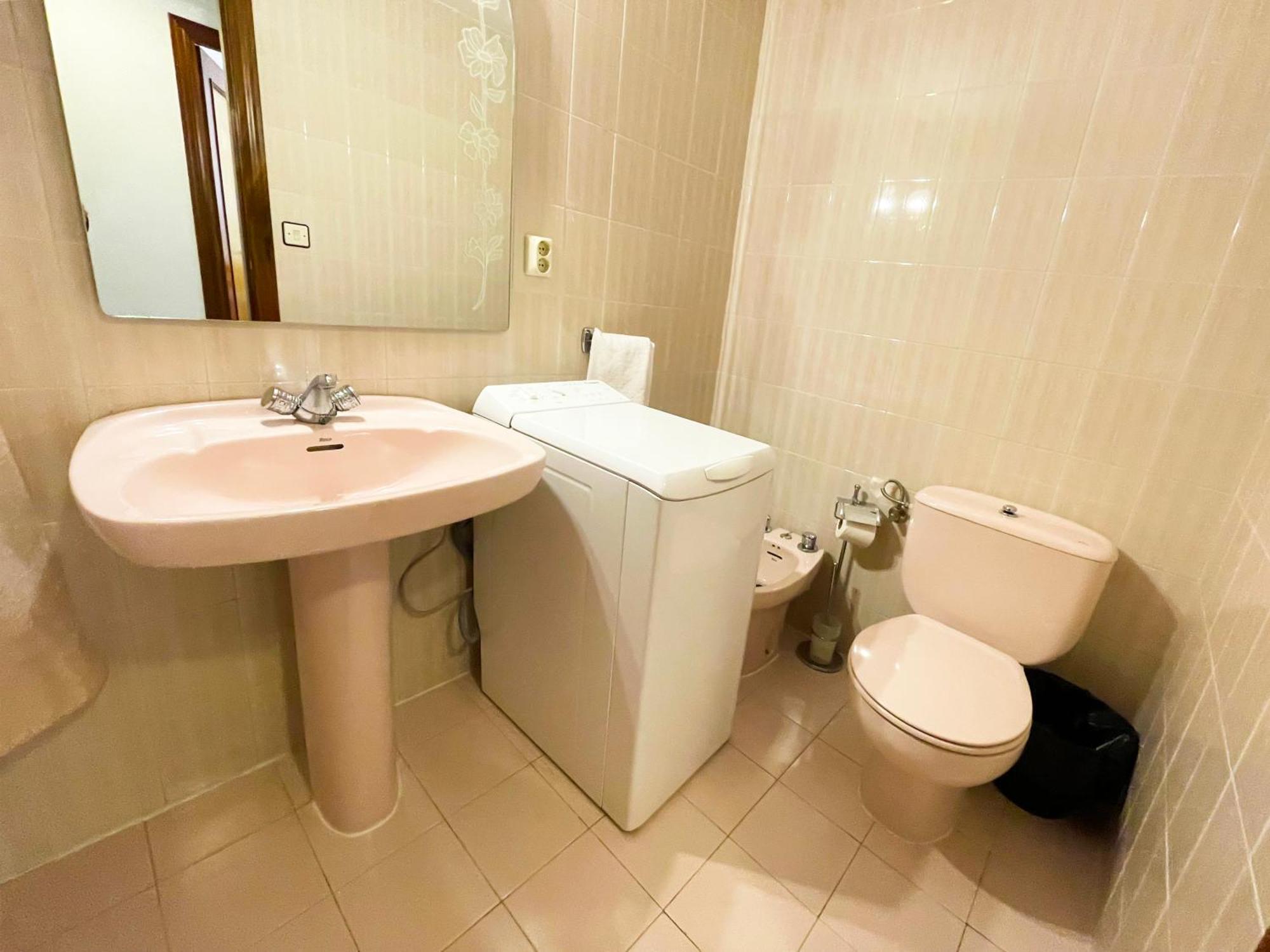 Apartamentos Jaca Ciudadela 3000 Dış mekan fotoğraf